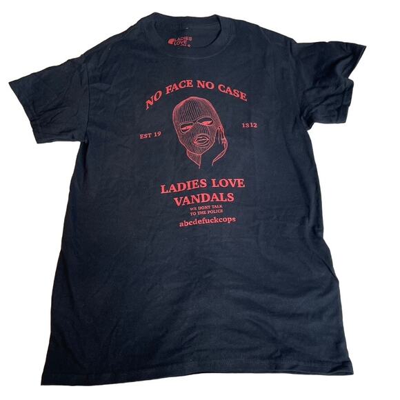 LADIES LOVE VNDLS No Face No Case Black Red Small Tee Shirt - Picture 1 of 3